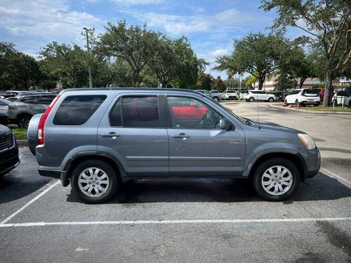 2005 Honda CR-V SE