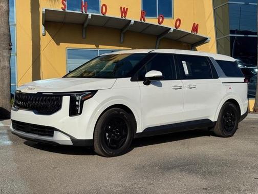 2026 Kia Carnival LXS