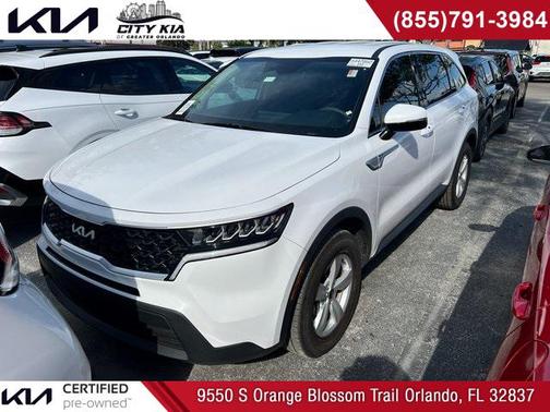 2023 Kia Sorento LX