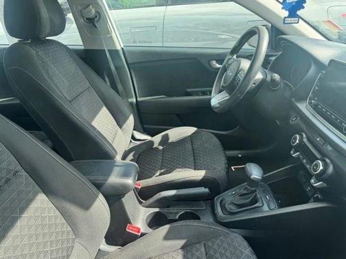 Gray 2023 Kia Rio S