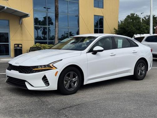 2023 Kia K5 LXS