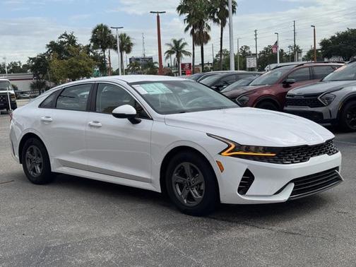 2023 Kia K5 LXS