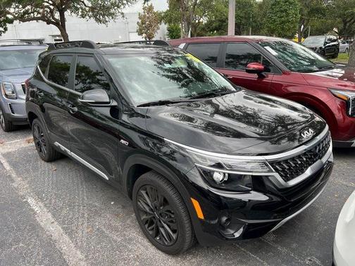 2023 Kia Seltos Nightfall