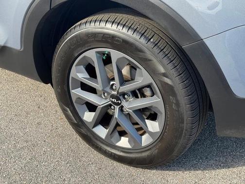 2024 Kia Telluride LX