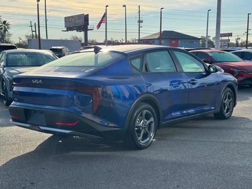 2025 Kia K4 