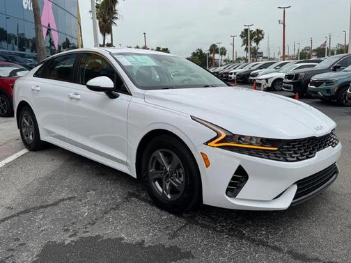 2024 Kia K5 LXS
