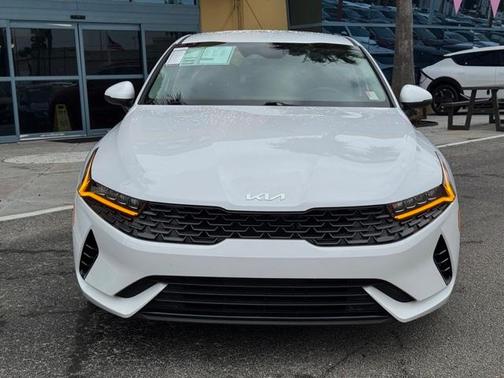 2024 Kia K5 LXS