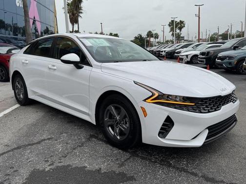 2024 Kia K5 LXS