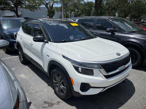2021 Kia Seltos S