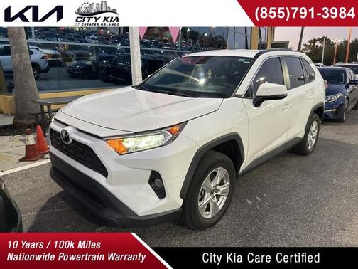 2021 Toyota RAV4 XLE