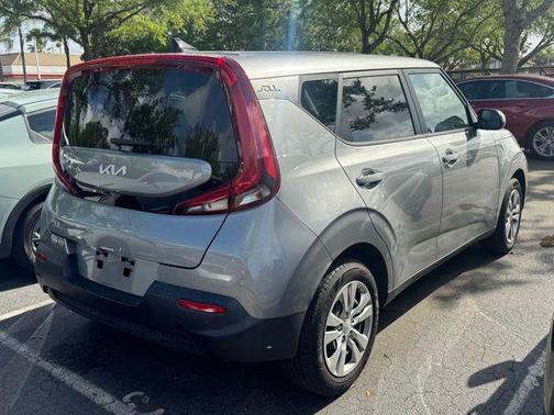 2022 Kia Soul LX