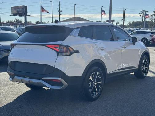 2023 Kia Sportage EX