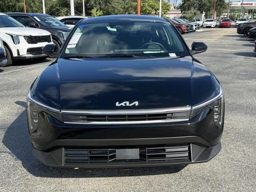 2025 Kia K4 