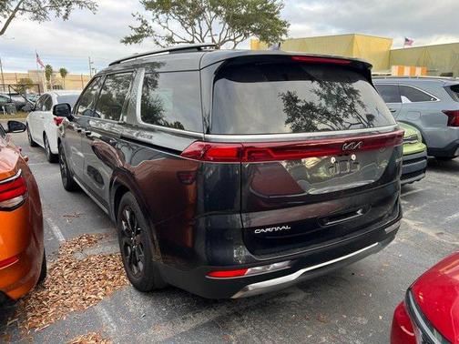 2024 Kia Carnival SX Prestige