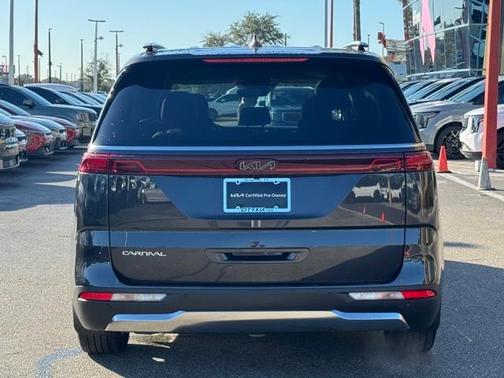 2024 Kia Carnival SX Prestige