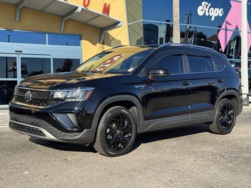 2022 Volkswagen Taos 1.5T SE