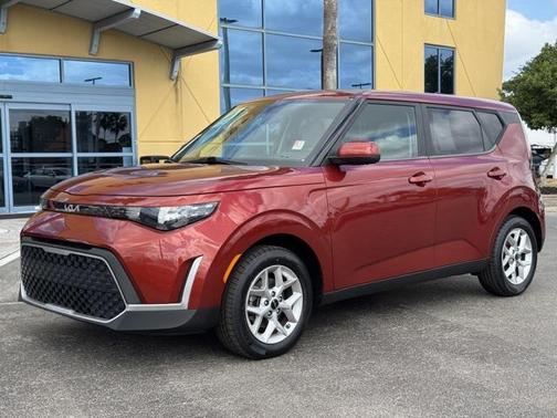 2023 Kia Soul LX