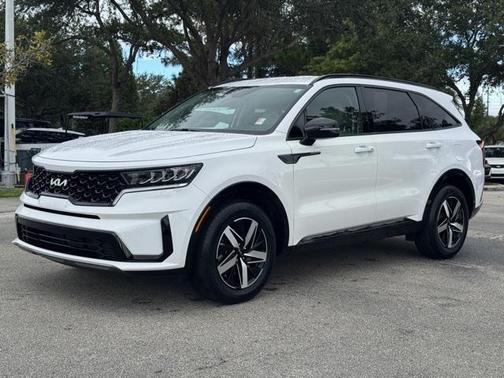 2023 Kia Sorento S