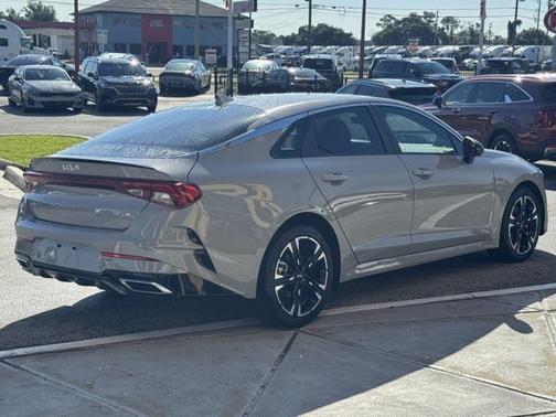 2023 Kia K5 GT-Line