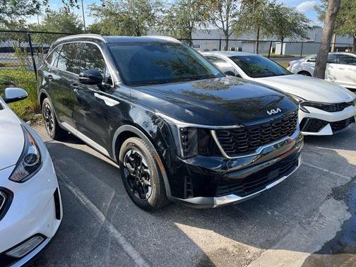 2024 Kia Sorento S