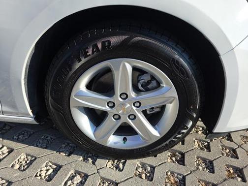 2023 Chevrolet Malibu 1LS