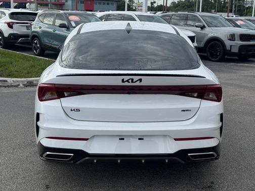 2023 Kia K5 GT-Line
