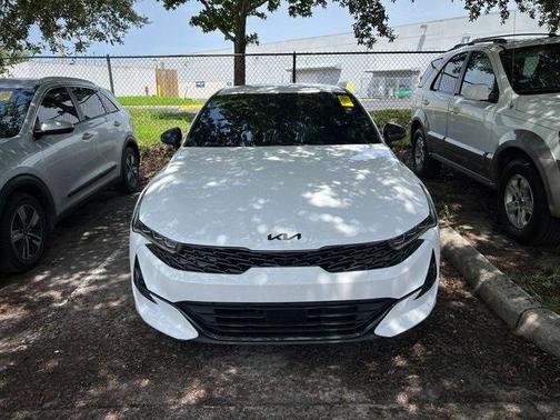 2023 Kia K5 GT-Line