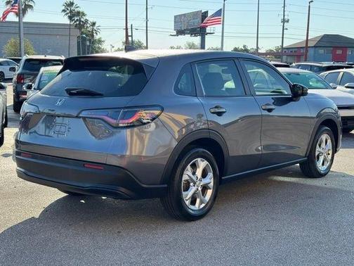 2025 Honda HR-V LX