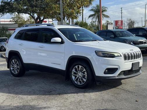 2021 Jeep Cherokee Latitude Lux