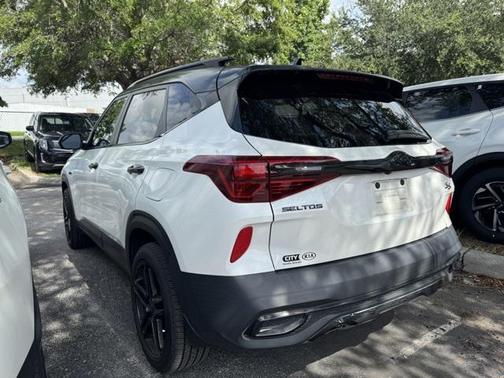 2021 Kia Seltos S