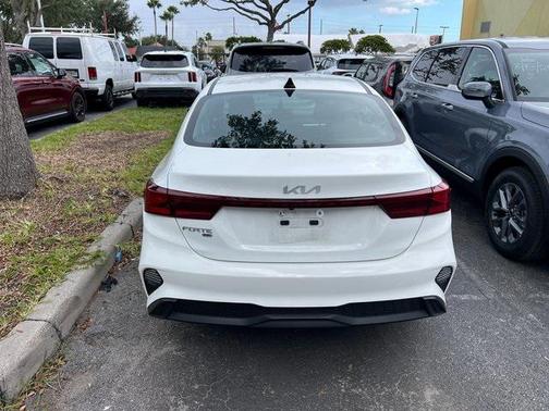 2023 Kia Forte LX