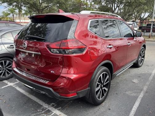 2020 Nissan Rogue SL
