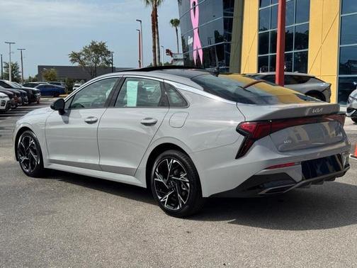 2025 Kia K5 GT-Line