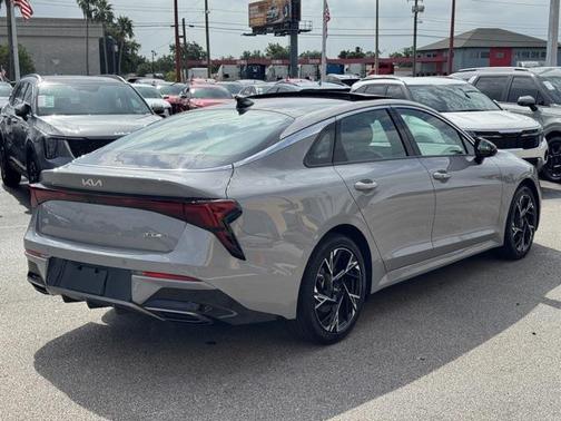 2025 Kia K5 GT-Line