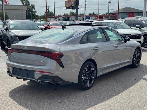 2025 Kia K5 GT-Line