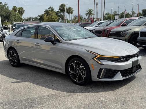 2025 Kia K5 GT-Line