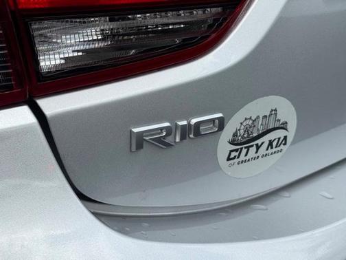 2022 Kia Rio LX