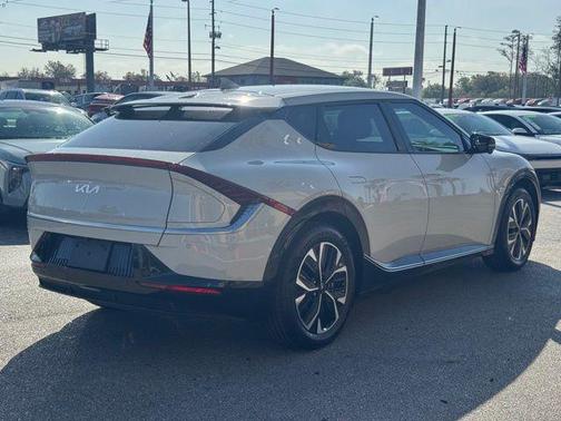 2024 Kia EV6 Wind