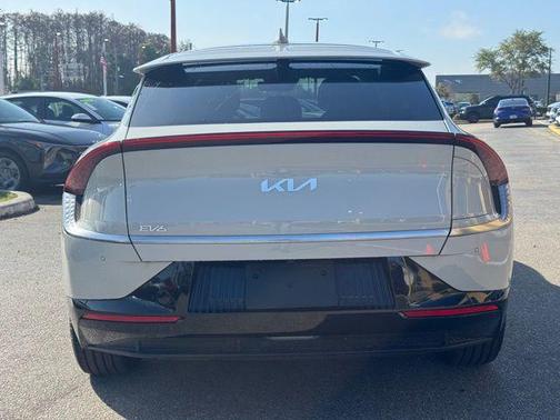 2024 Kia EV6 Wind