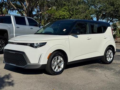 2023 Kia Soul S