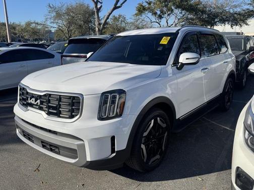 2023 Kia Telluride S