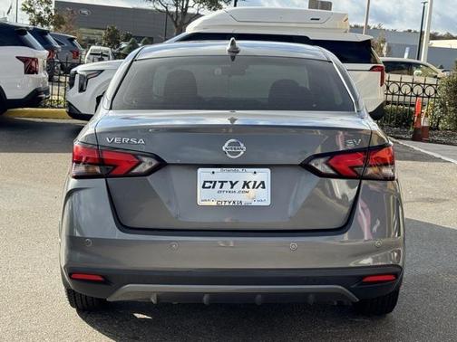 2021 Nissan Versa 1.6 SV