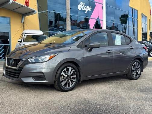 2021 Nissan Versa 1.6 SV