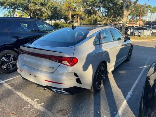 2022 Kia K5 GT-Line