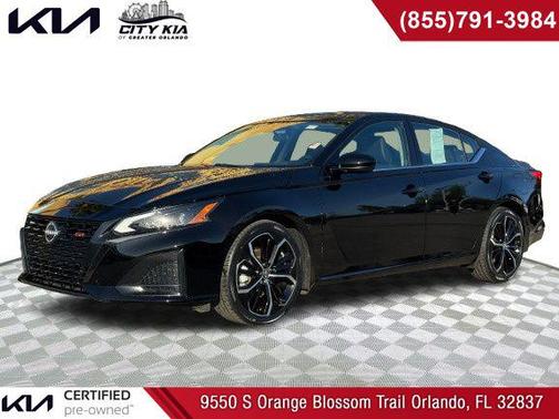 Black 2023 Nissan Altima 2.5 SR