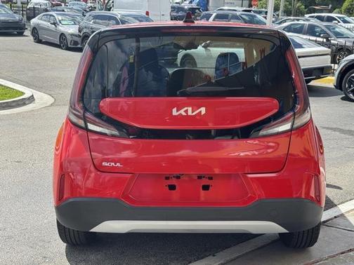 2023 Kia Soul S