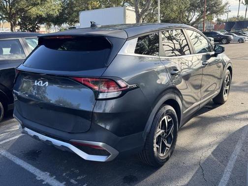 2023 Kia Sportage LX