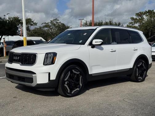 2023 Kia Telluride EX