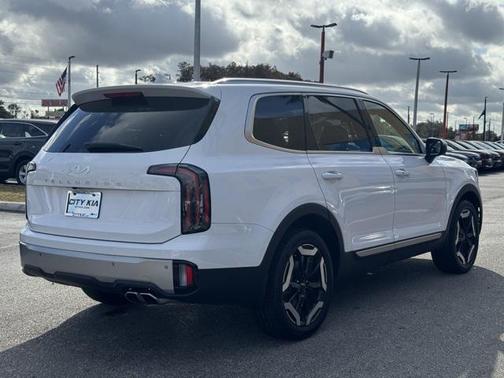 2023 Kia Telluride EX
