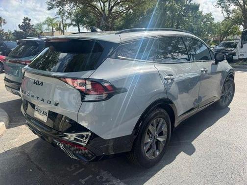 Gray 2025 Kia Sportage SX